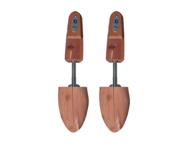 1857 CEDAR SHOE TREE